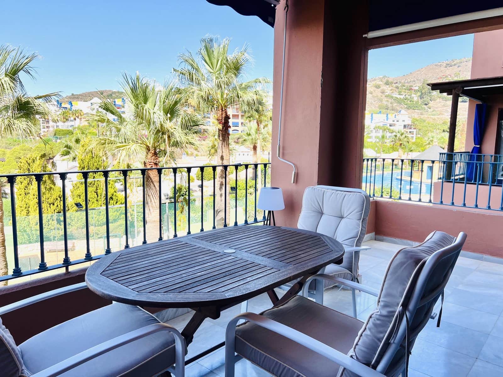 2 bedroom Apartment for rent in Almunecar with pool garage - € 875 (Ref: 8551739)
