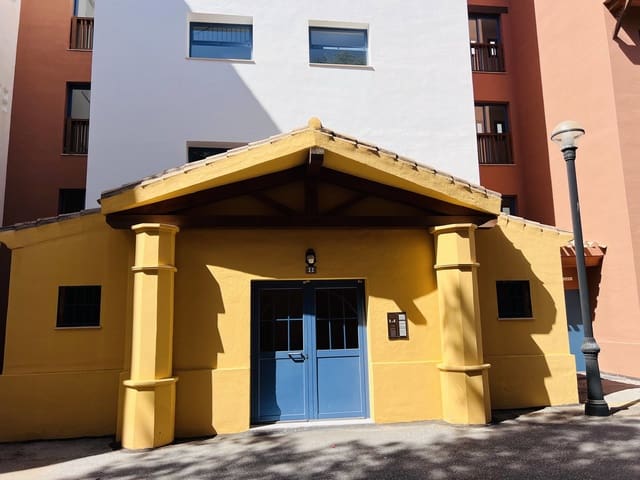 2 bedroom Apartment for rent in Almuñécar with pool garage - € 875 (Ref: 8551739)