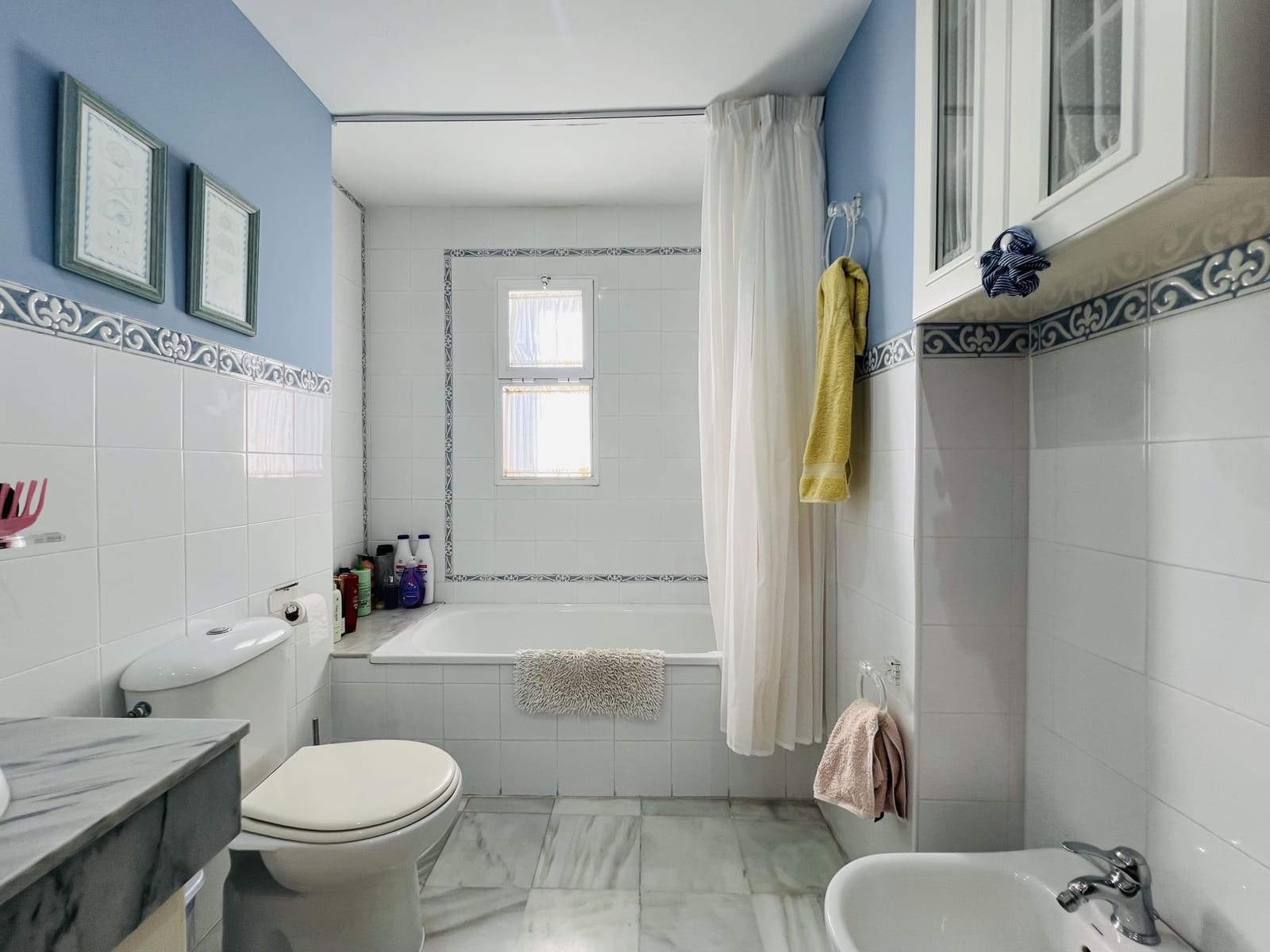 2 soveværelse Byhus til leje i Almunecar med swimmingpool garage - € 875 (Ref: 8769385)