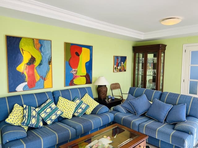 2 bedroom Townhouse for rent in Almuñécar with pool garage - € 940 (Ref: 8769385)
