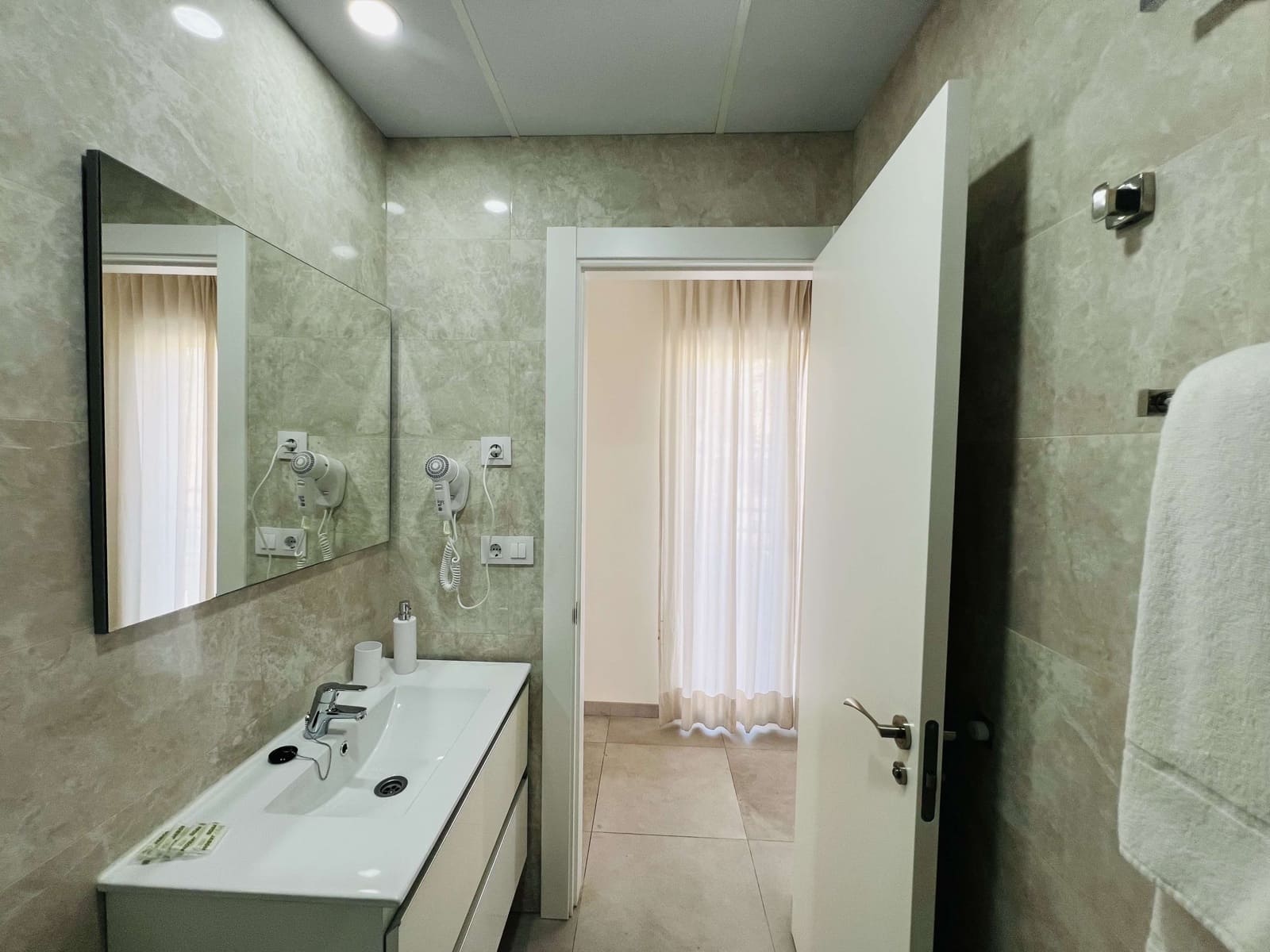 1 soveværelse Lejlighed til leje i Almunecar - € 750 (Ref: 8774672)