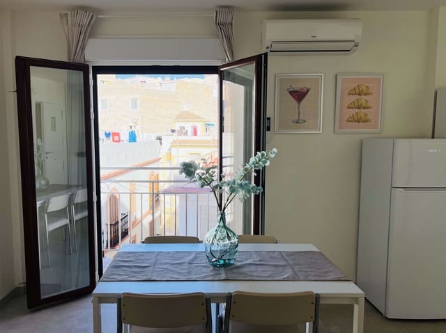 1 soveværelse Lejlighed til leje i Almuñécar - € 750 (Ref: 8774672)