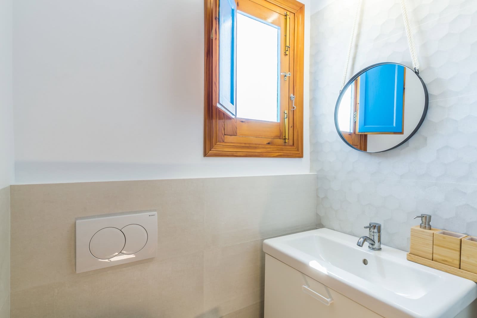 3 quarto Casa em Banda para arrendar em Almunecar - 875 € (Ref: 8923271)