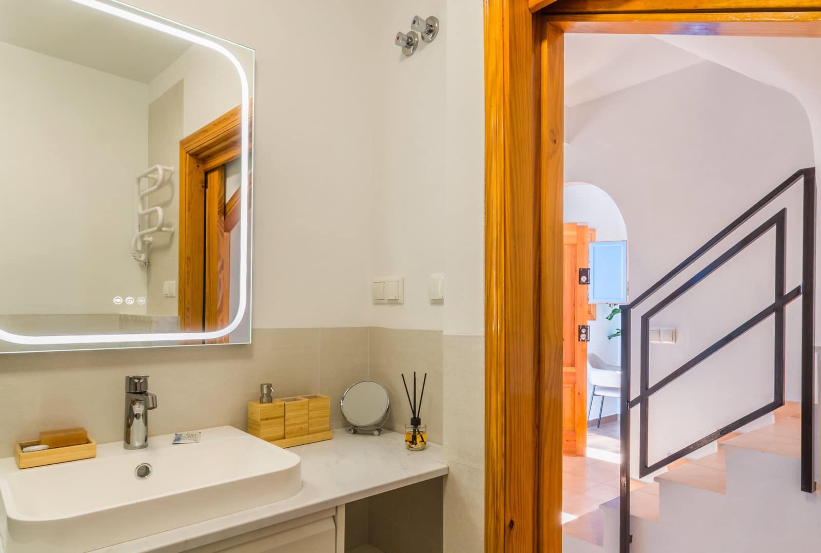 3 quarto Casa em Banda para arrendar em Almunecar - 875 € (Ref: 8923271)