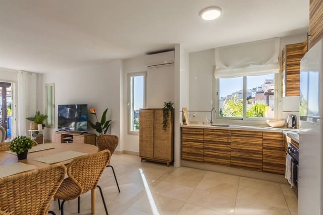 2 soveværelse Lejlighed til leje i Almuñécar med swimmingpool garage - € 1.125 (Ref: 8923272)