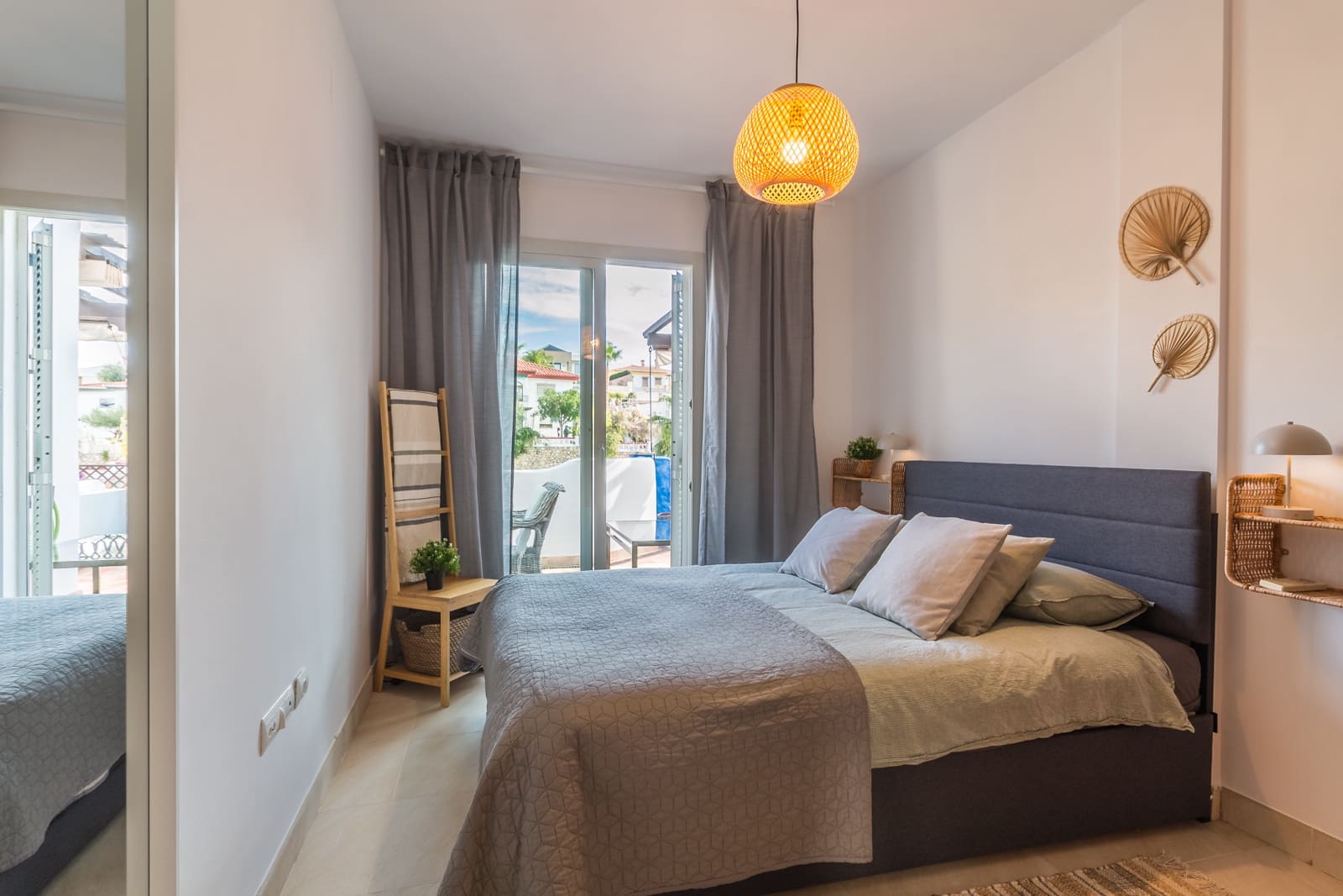 2 soveværelse Lejlighed til leje i Almunecar med swimmingpool garage - € 1.125 (Ref: 8923272)