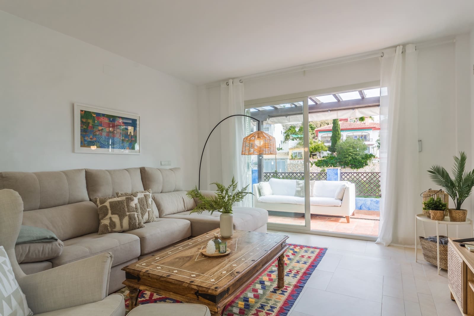 2 soveværelse Lejlighed til leje i Almunecar med swimmingpool garage - € 1.125 (Ref: 8923272)