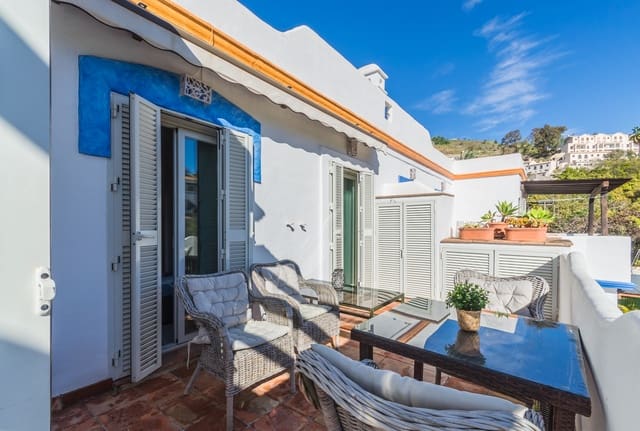 2 soveværelse Lejlighed til leje i Almuñécar med swimmingpool garage - € 1.125 (Ref: 8923272)