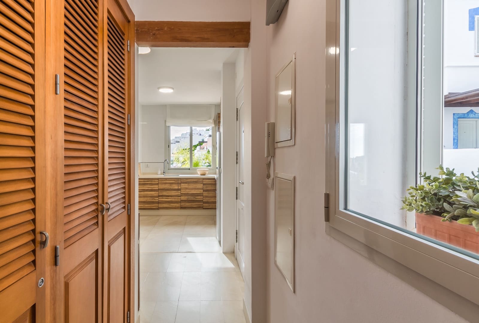 2 soveværelse Lejlighed til leje i Almunecar med swimmingpool garage - € 1.125 (Ref: 8923272)