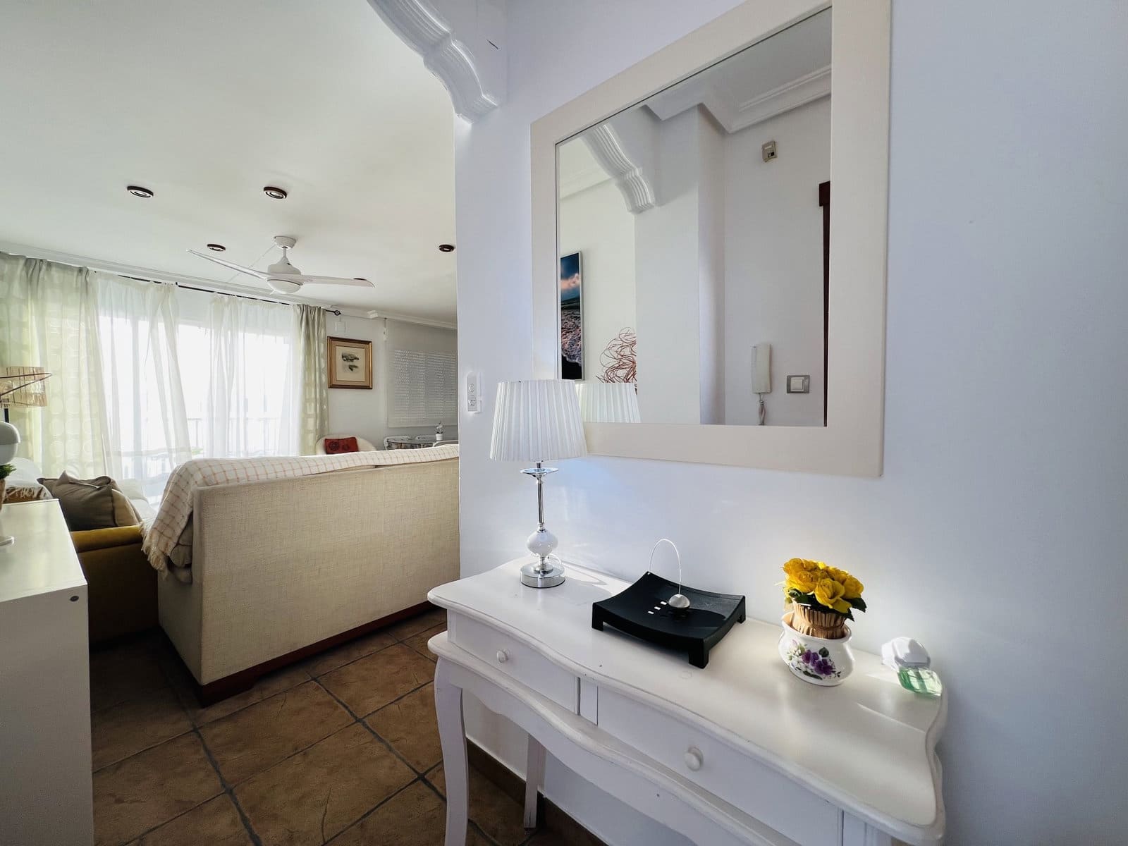 2 bedroom Apartment for rent in Salobrena with pool - € 875 (Ref: 8930996)