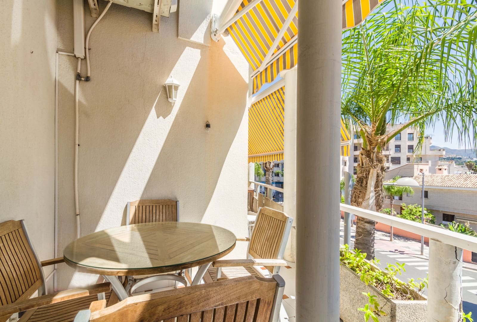 1 soveværelse Lejlighed til leje i Almunecar med garage - € 750 (Ref: 9103798)