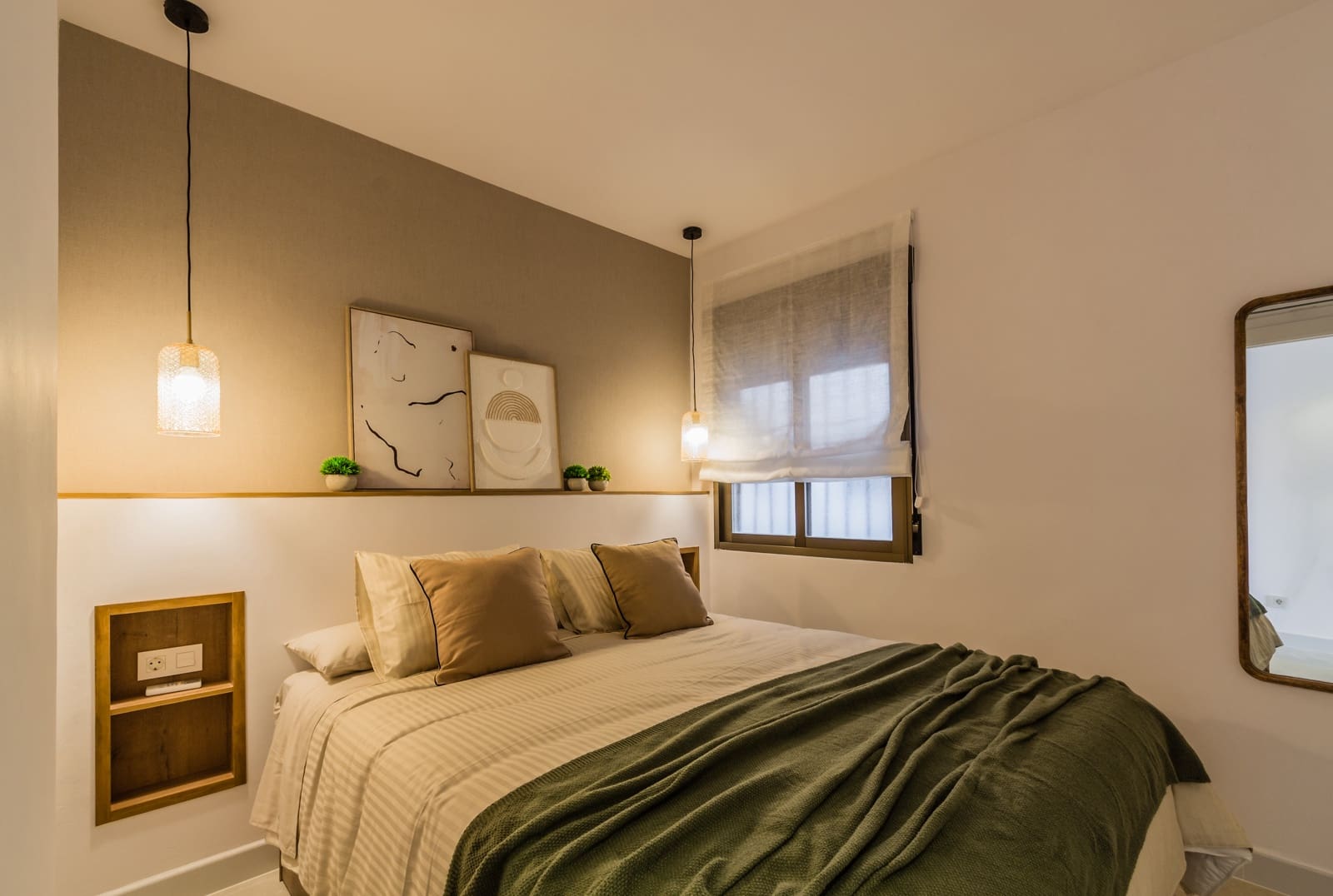 2 slaapkamer Appartement te huur in Almunecar met garage - € 1.000 (Ref: 9108067)