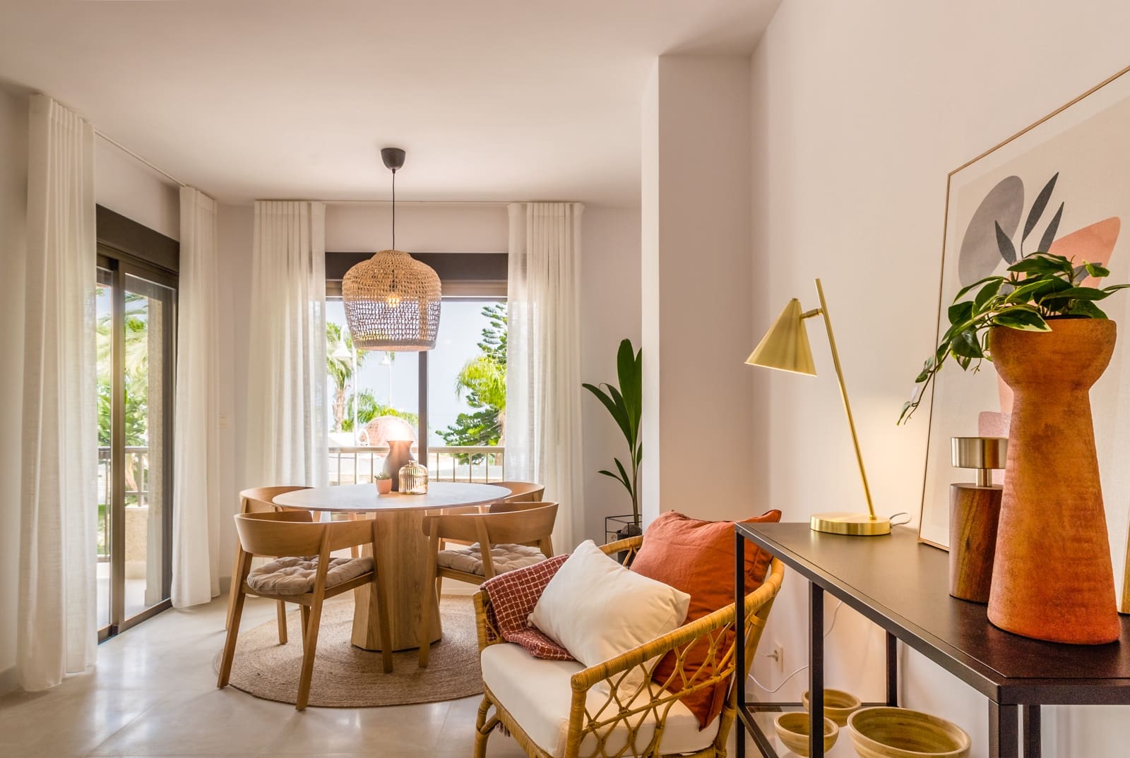 2 slaapkamer Appartement te huur in Almunecar met garage - € 1.000 (Ref: 9108067)