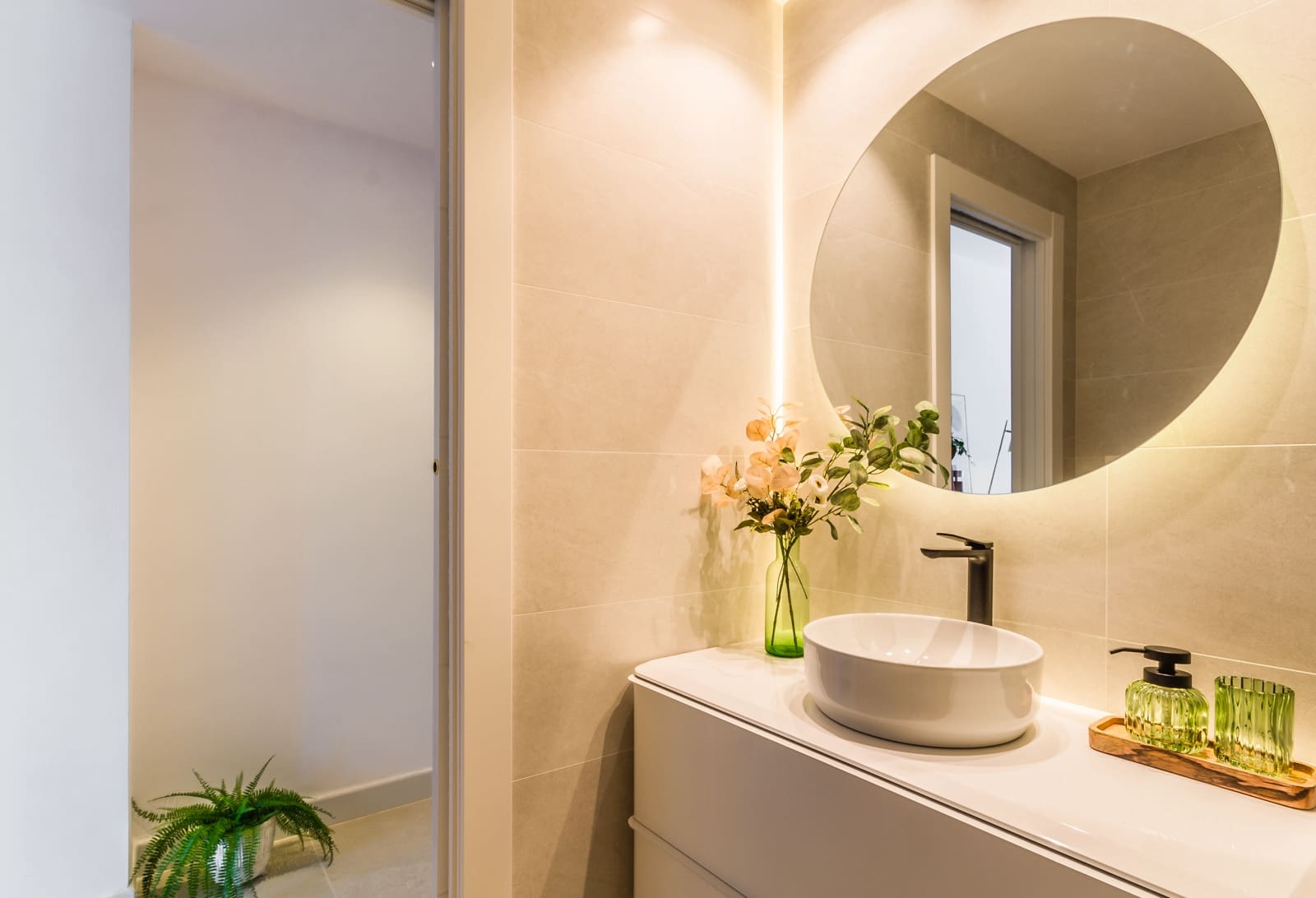 2 slaapkamer Appartement te huur in Almunecar met garage - € 1.000 (Ref: 9108067)