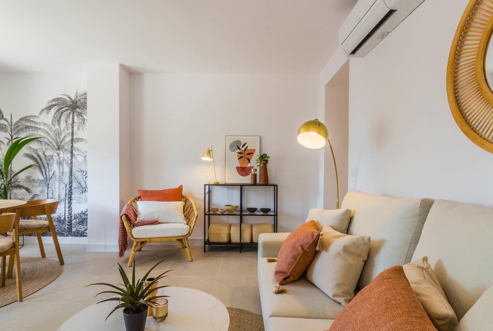 Appartement de 2 chambres à louer à Almunecar avec garage - 1 000 € (Ref: 9108067)