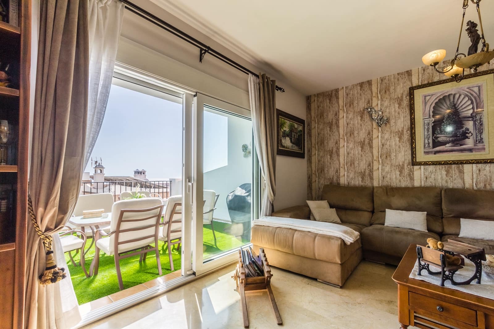 4 sovrum Radhus till salu i Manilva med pool garage - 495 000 € (Ref: 9109629)