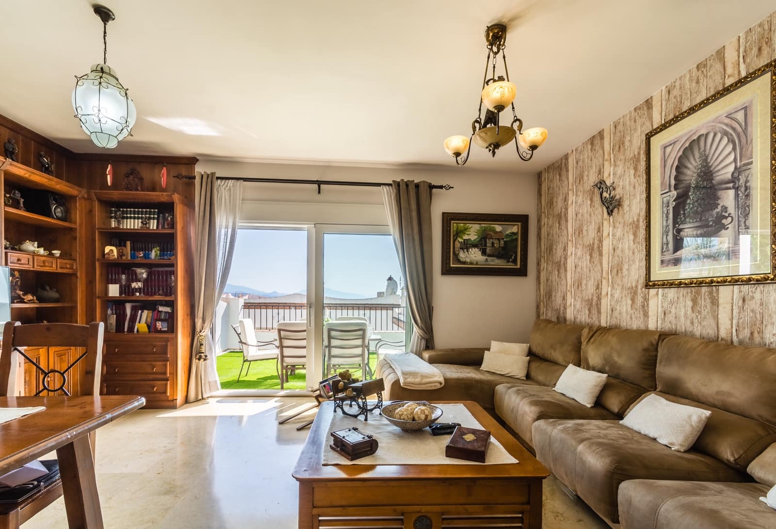 4 sovrum Radhus till salu i Manilva med pool garage - 495 000 € (Ref: 9109629)