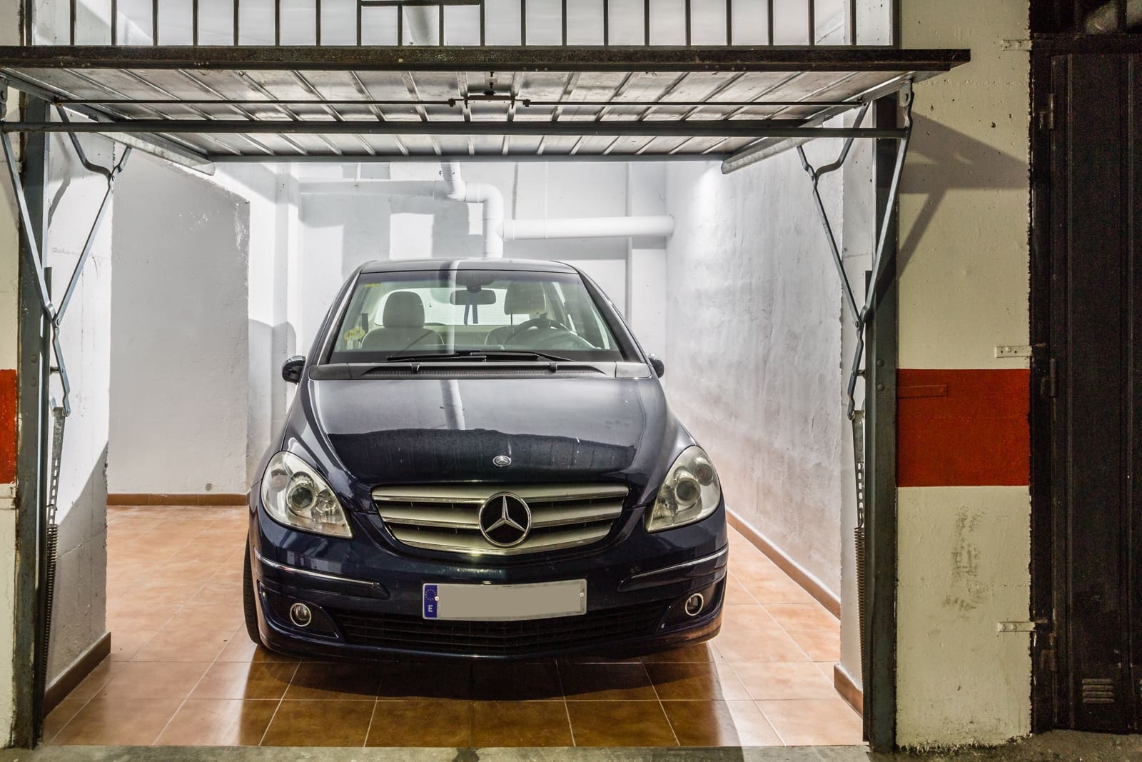 2 slaapkamer Appartement te huur in Almunecar met garage - € 950 (Ref: 9135179)