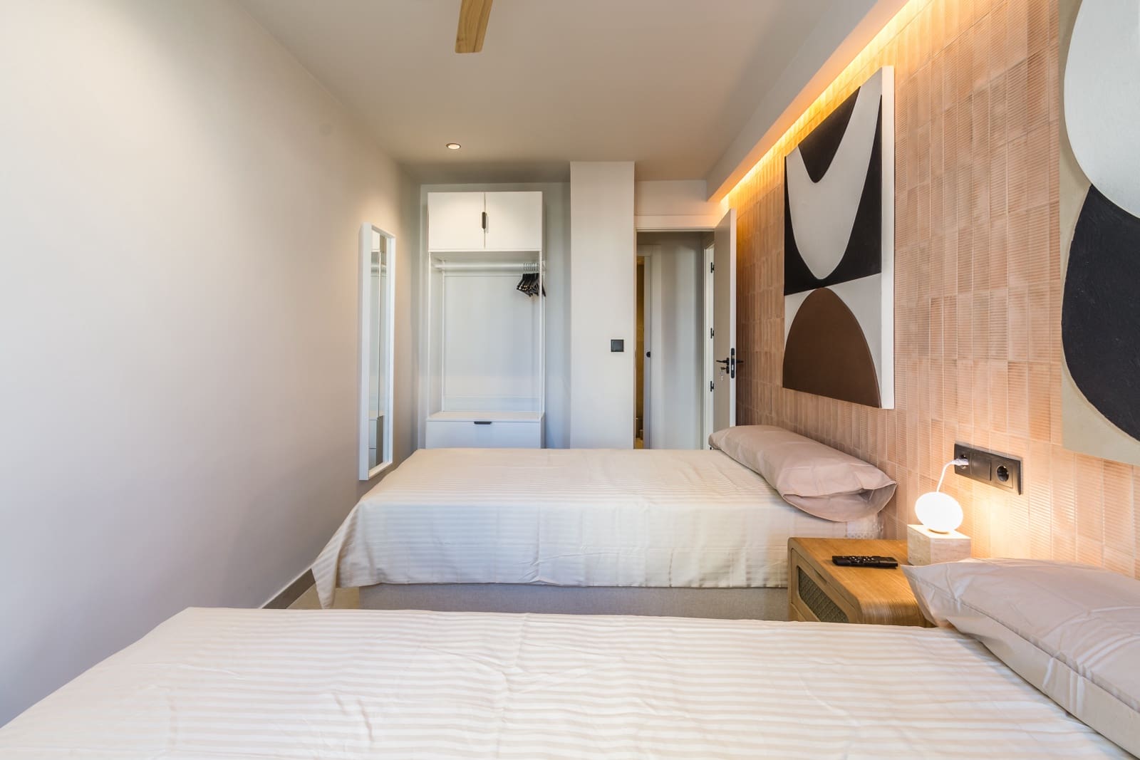 2 slaapkamer Appartement te huur in Almunecar met garage - € 950 (Ref: 9135179)