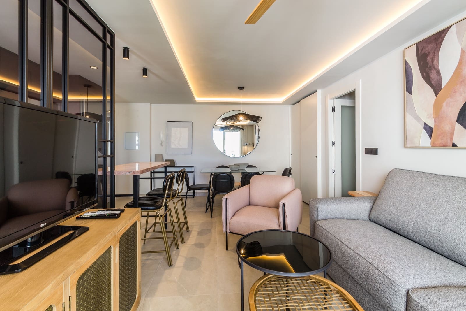 2 slaapkamer Appartement te huur in Almunecar met garage - € 950 (Ref: 9135179)