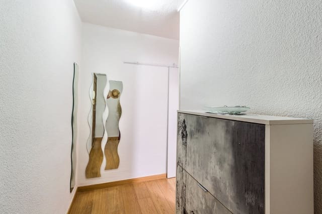 3 soveværelse Lejlighed til leje i Almuñécar - € 800 (Ref: 9195088)