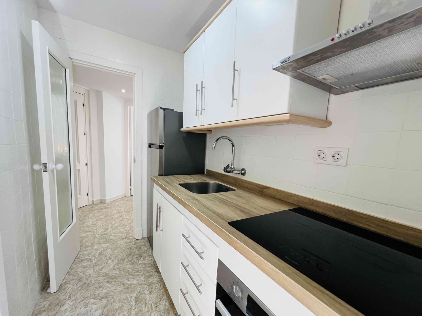 1 soveværelse Lejlighed til leje i Almunecar med swimmingpool - € 625 (Ref: 9205746)