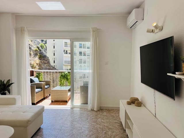 1 soveværelse Lejlighed til leje i Almuñécar med swimmingpool - € 625 (Ref: 9205746)