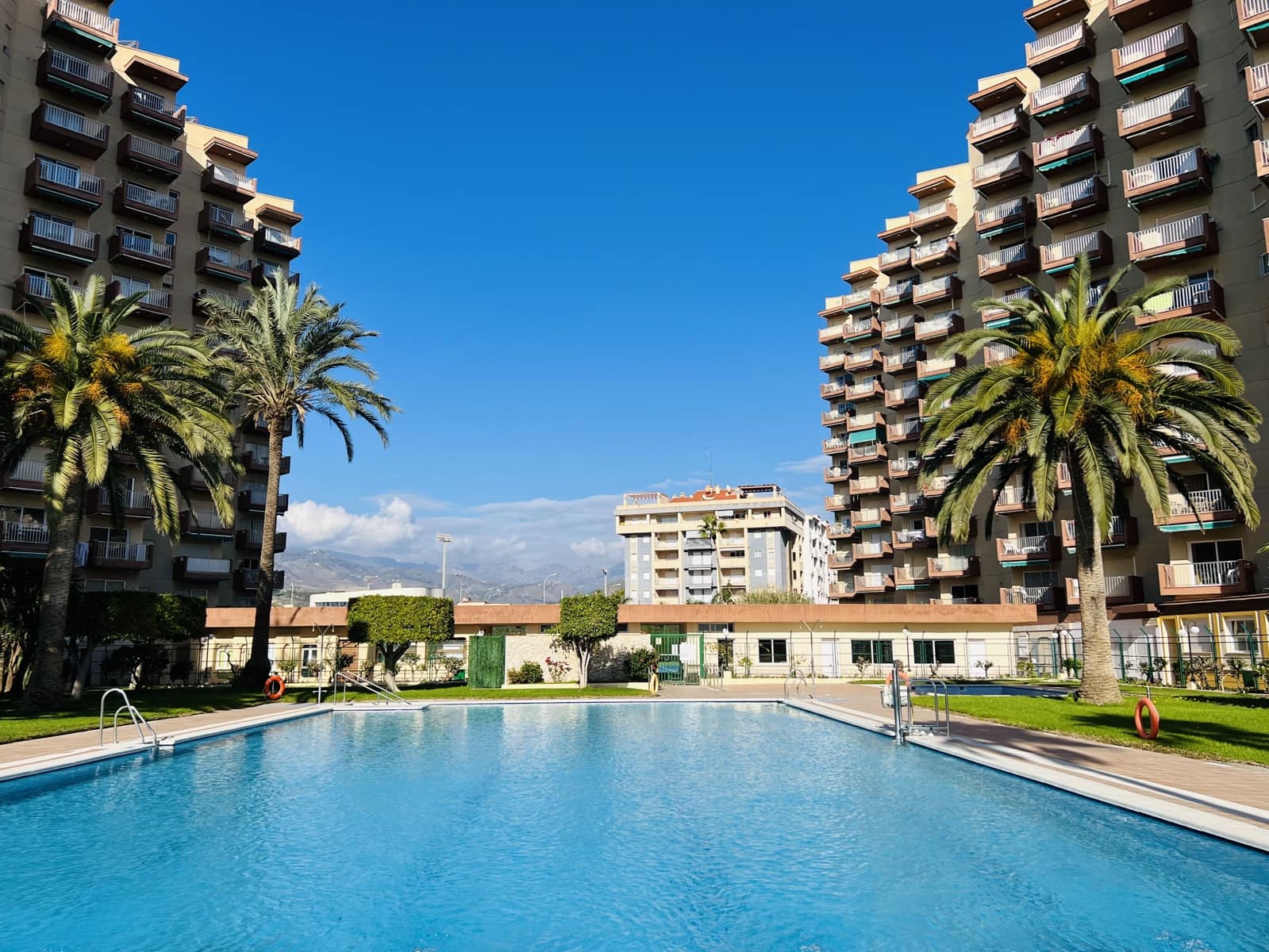 1 soveværelse Lejlighed til leje i Almunecar med swimmingpool - € 625 (Ref: 9205746)