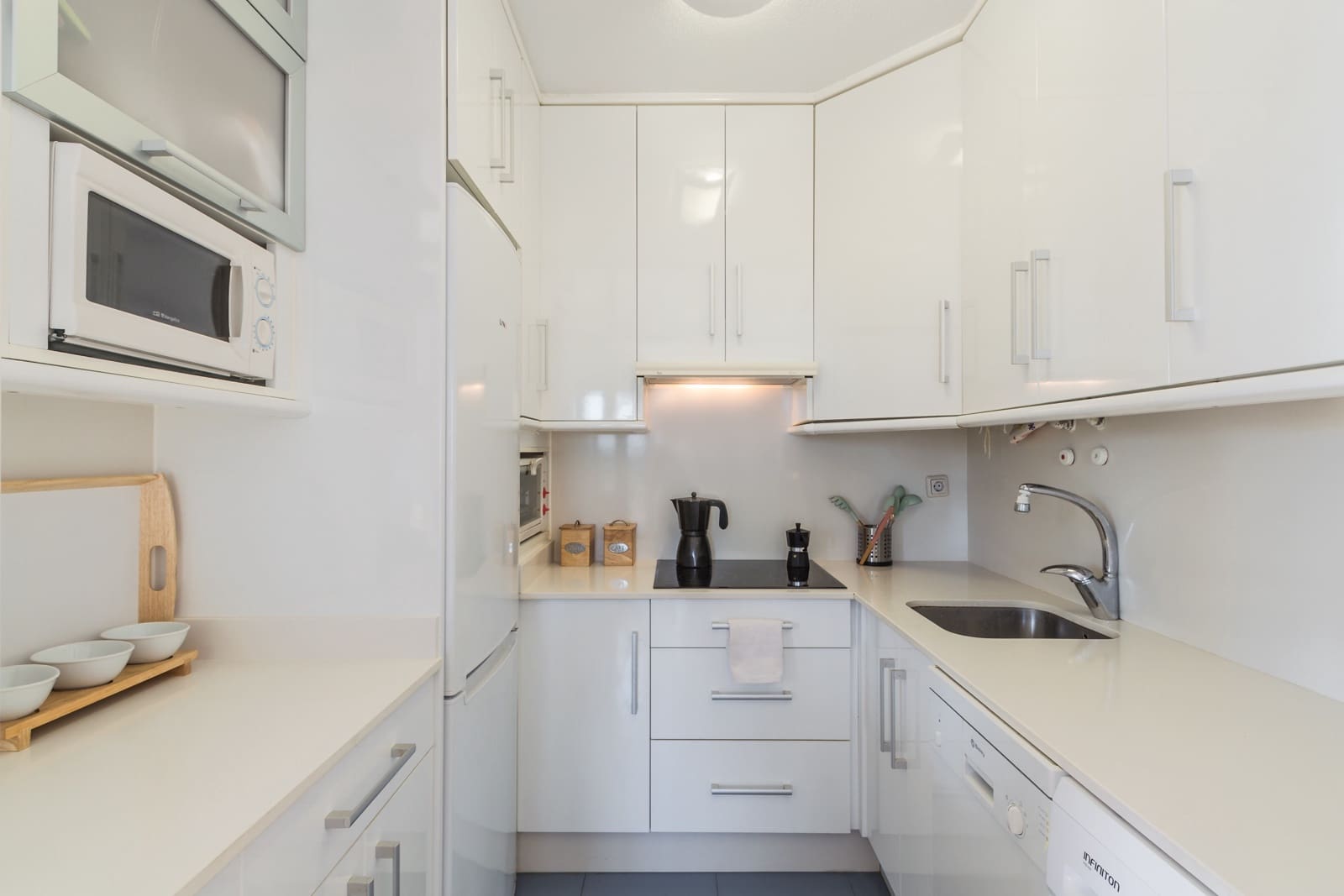 3 soveværelse Lejlighed til leje i Almunecar med garage - € 950 (Ref: 9216261)