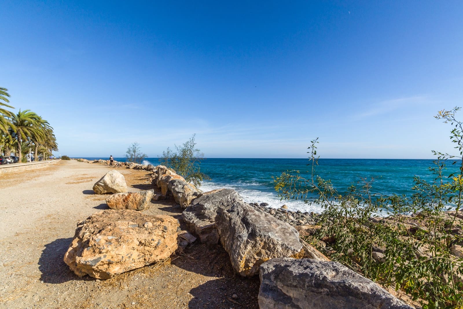 3 soveværelse Lejlighed til leje i Almunecar med garage - € 950 (Ref: 9216261)