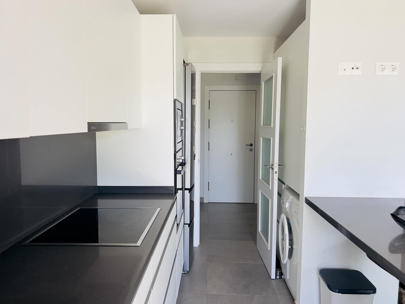 2 soveværelse Lejlighed til leje i Almunecar med swimmingpool garage - € 1.000 (Ref: 9265070)