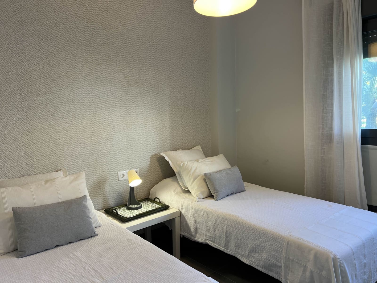 2 soveværelse Lejlighed til leje i Almunecar med swimmingpool garage - € 1.000 (Ref: 9265070)