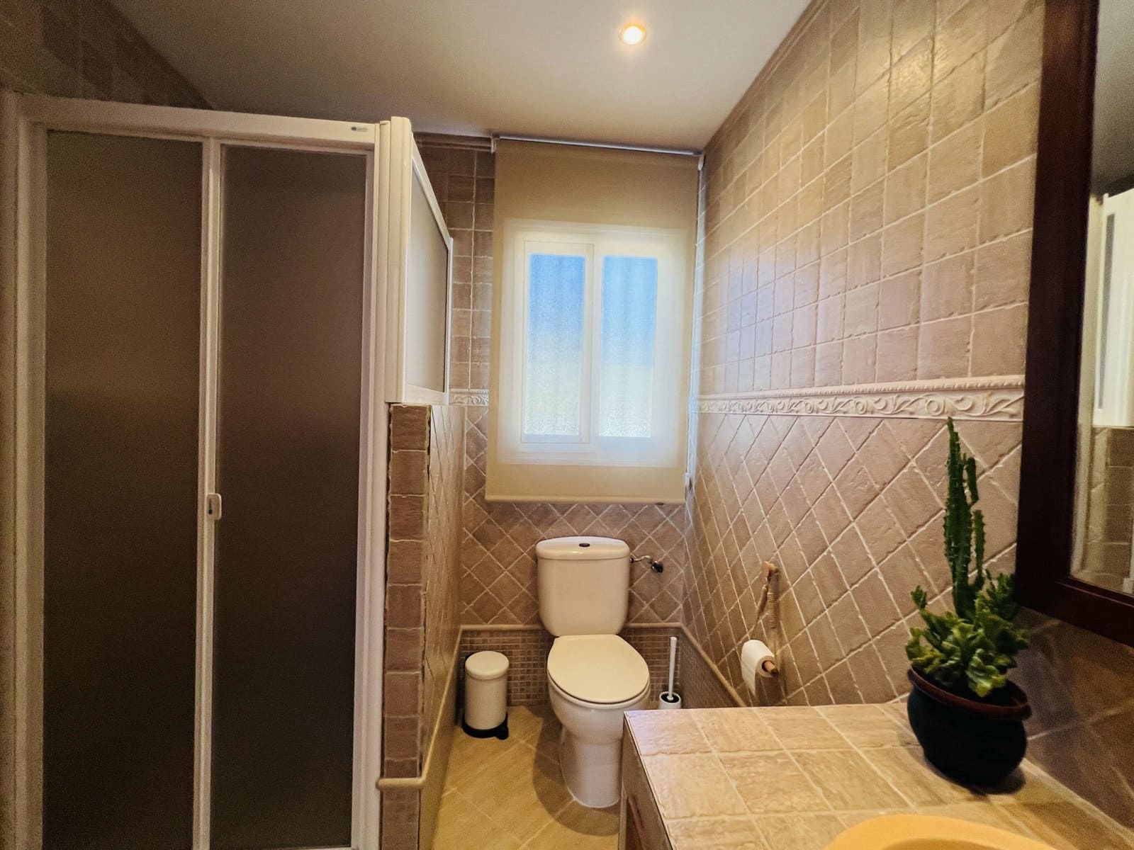 4 Zimmer Finca/Landgut zu vermieten in Almunecar mit Pool Garage - 3.000 € (Ref: 9293418)