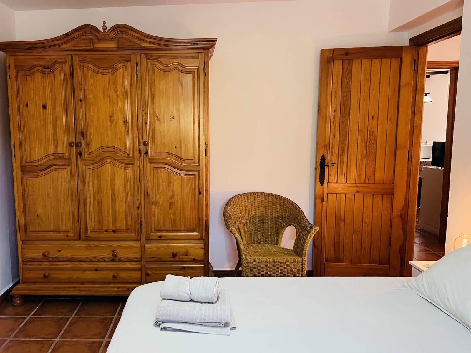 4 Zimmer Finca/Landgut zu vermieten in Almunecar mit Pool Garage - 3.000 € (Ref: 9293418)