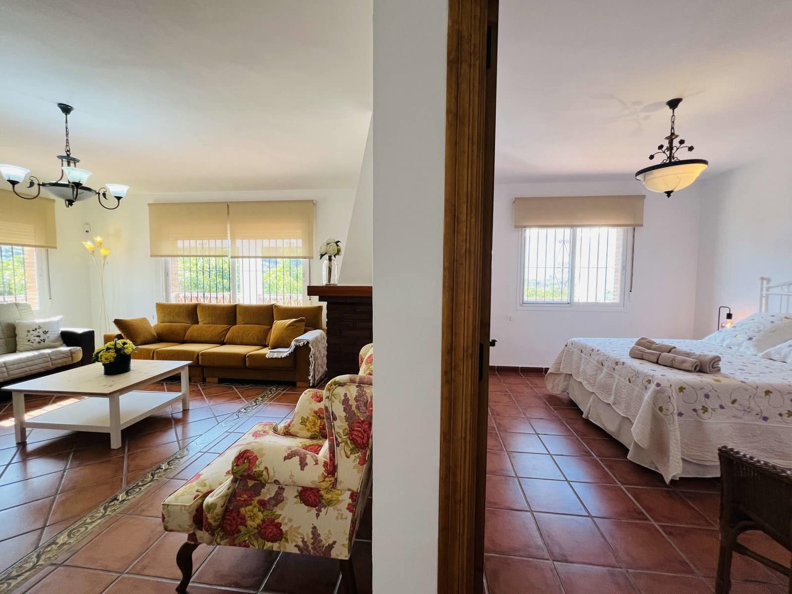 4 Zimmer Finca/Landgut zu vermieten in Almunecar mit Pool Garage - 3.000 € (Ref: 9293418)