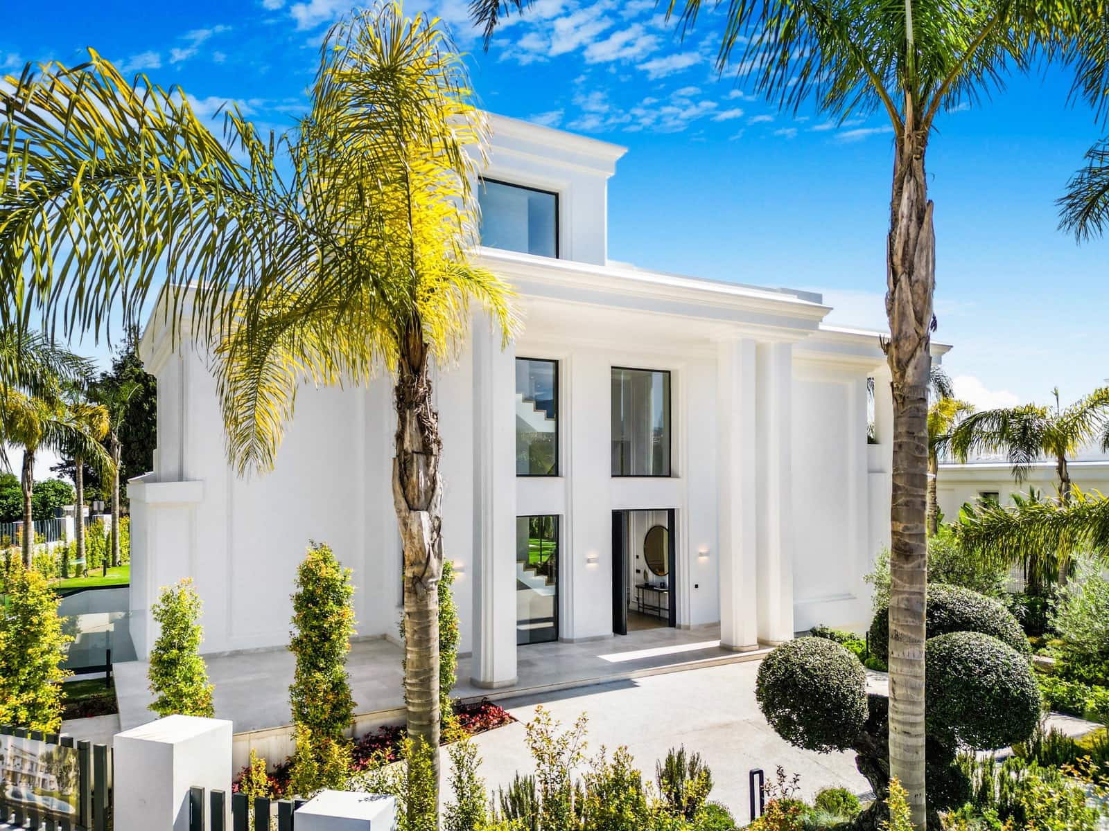 7 Zimmer Villa zu verkaufen in Marbella mit Pool Garage - 6.400.000 € (Ref: 9320011)