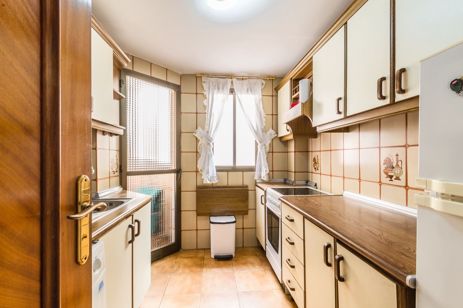 3 soverom Leilighet til leie i Almunecar - € 875 (Ref: 9432767)