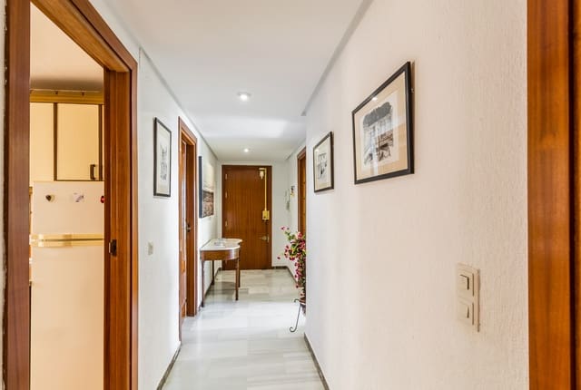 3 soveværelse Lejlighed til leje i Almuñécar - € 875 (Ref: 9432767)