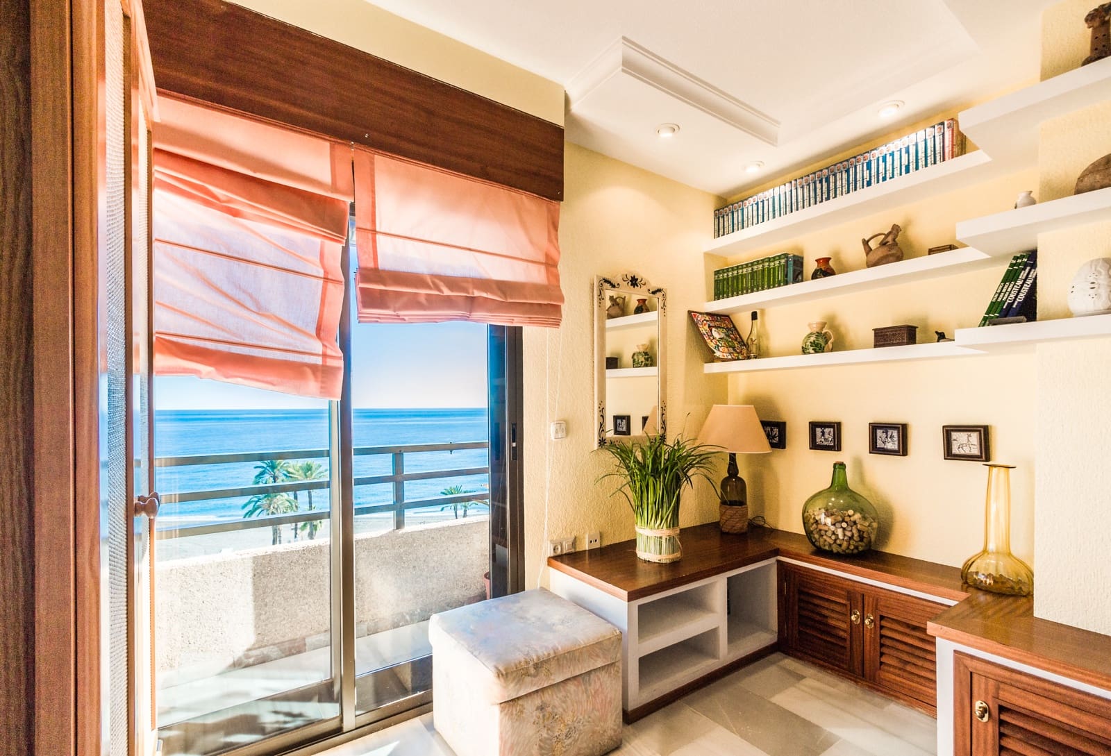 3 soverom Leilighet til leie i Almunecar - € 875 (Ref: 9432767)