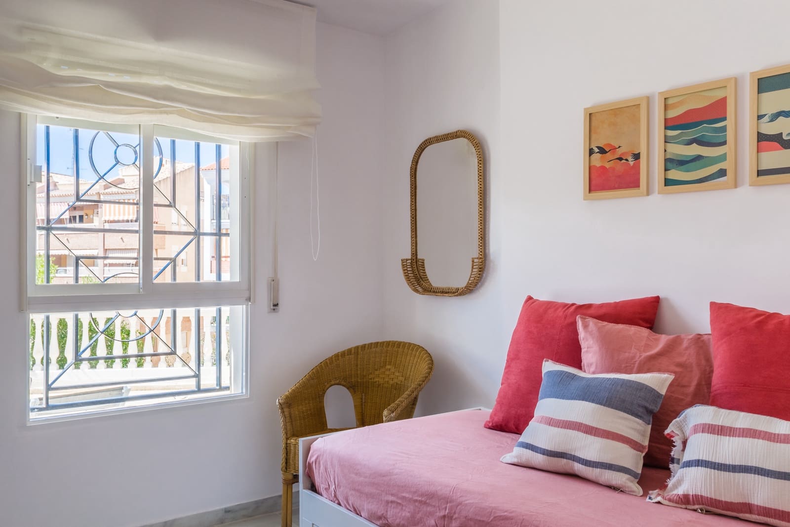 3 makuuhuone Omakotitalo vuokrattavana paikassa Almunecar mukana uima-altaan 
autotalli - 1 875 € (Ref: 9448469)