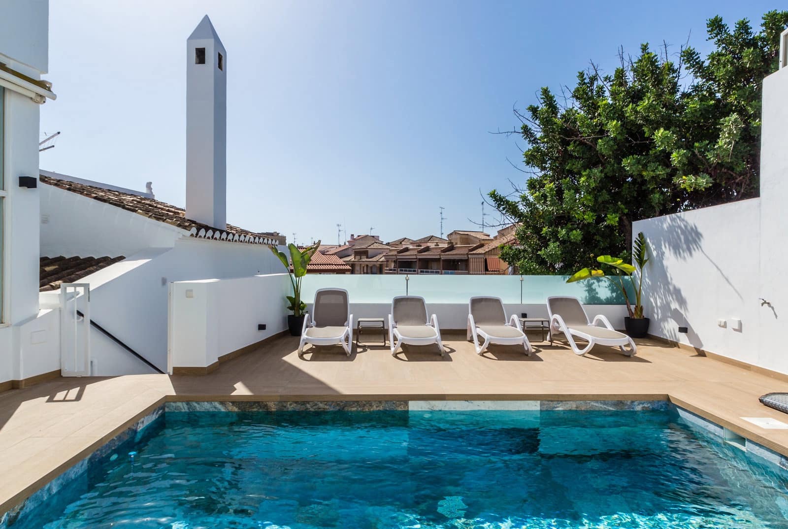 3 quarto Casa em Banda para arrendar em Almunecar com piscina garagem - 1 625 € (Ref: 9448469)