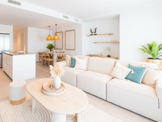 3 bedroom Apartment for sale in Cancelada, Estepona with pool garage - € 386,000 (Ref: 9454887)
