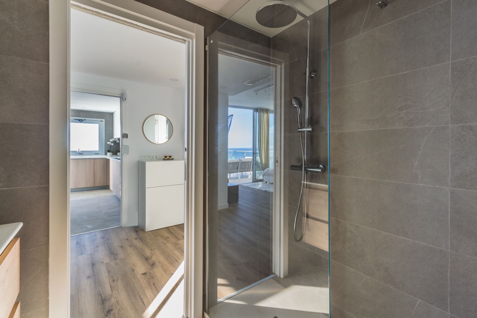 2 soverom Leilighet til salgs i Almunecar med svømmebasseng garasje - € 373 000 (Ref: 9471006)