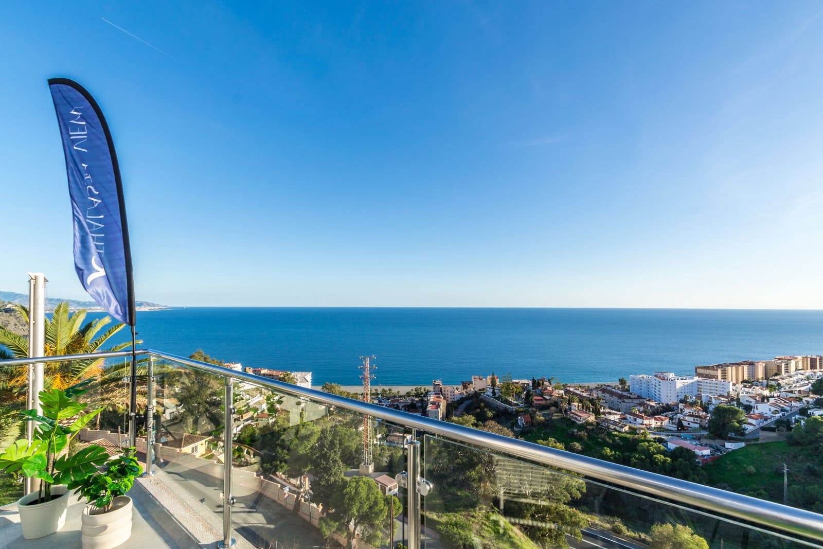 2 bedroom Apartment for sale in Almunecar with pool garage - € 393,000 (Ref: 9471006)