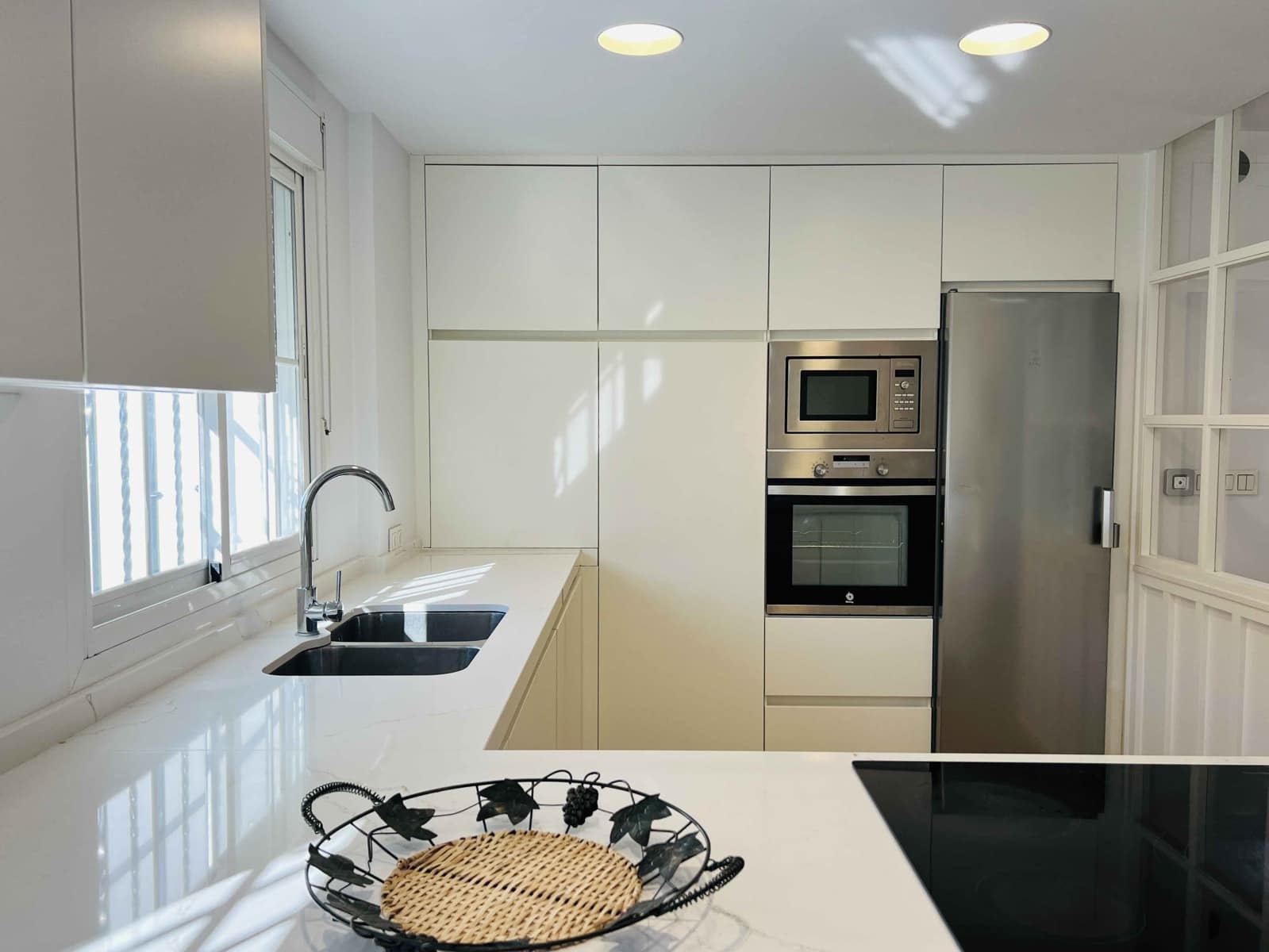 3 makuuhuone Omakotitalo vuokrattavana paikassa Almunecar mukana uima-altaan - 1 400 € (Ref: 9481550)