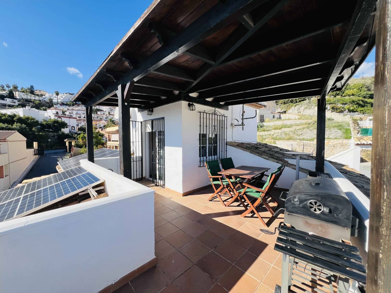 3 makuuhuone Omakotitalo vuokrattavana paikassa Almunecar mukana uima-altaan - 1 400 € (Ref: 9481550)