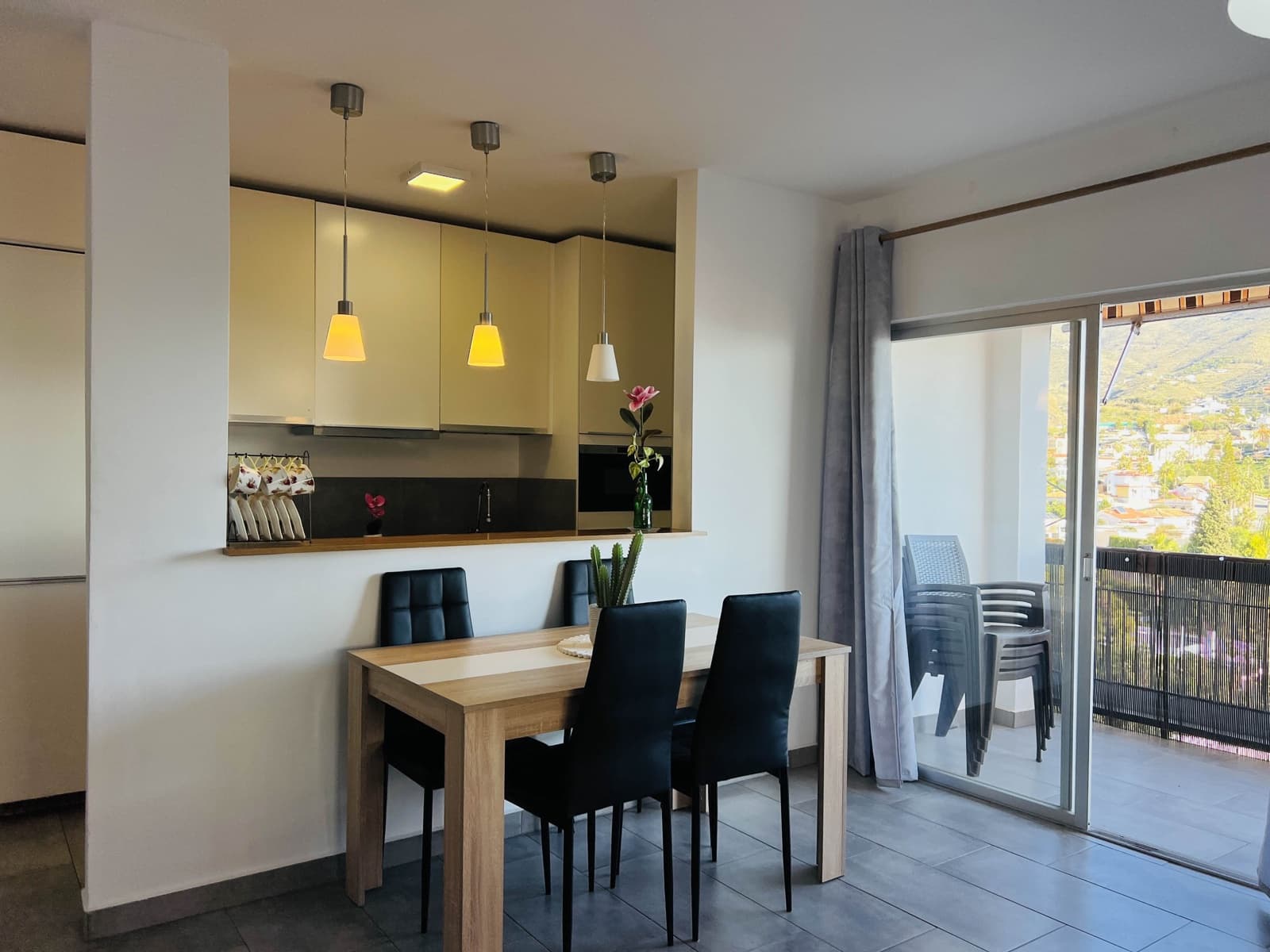 2 makuuhuone Huoneisto vuokrattavana paikassa Almunecar - 750 € (Ref: 9481551)