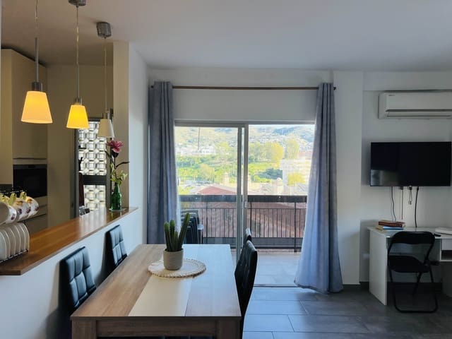 2 makuuhuone Huoneisto vuokrattavana paikassa Almuñécar - 750 € (Ref: 9481551)