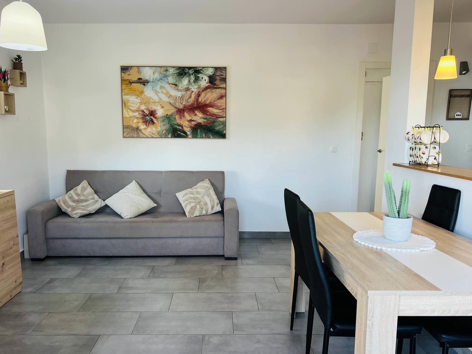 Apartamento de 2 habitaciones en Almuñécar en alquiler - 750 € (Ref: 9481551)
