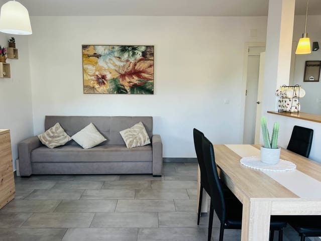 2 Zimmer Apartment zu vermieten in Almuñécar - 750 € (Ref: 9481551)